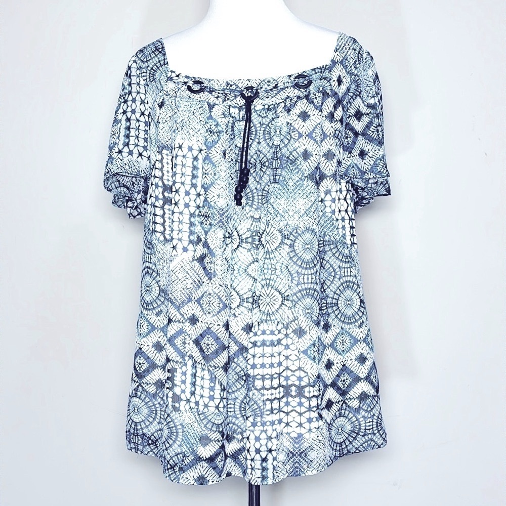 Roz & Ali Woman’s Blue Print Short Sleeve Blouse Shirt Size 1X